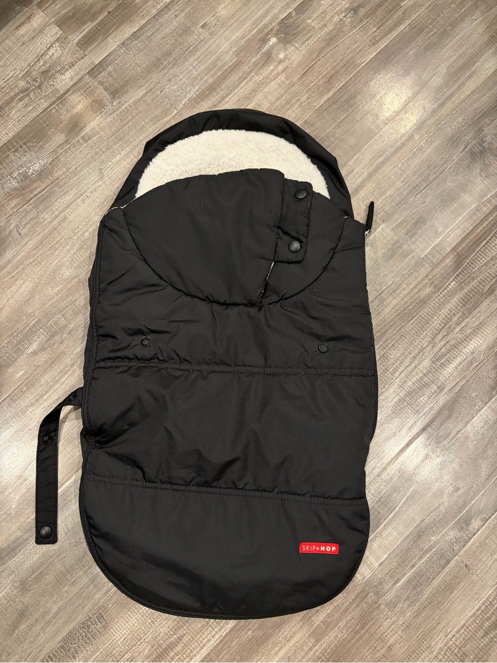 Skip Hop Black Cozy Infant Footmuff